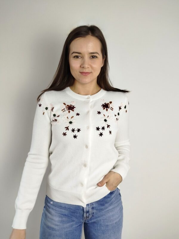 Dámsky svetrík biely