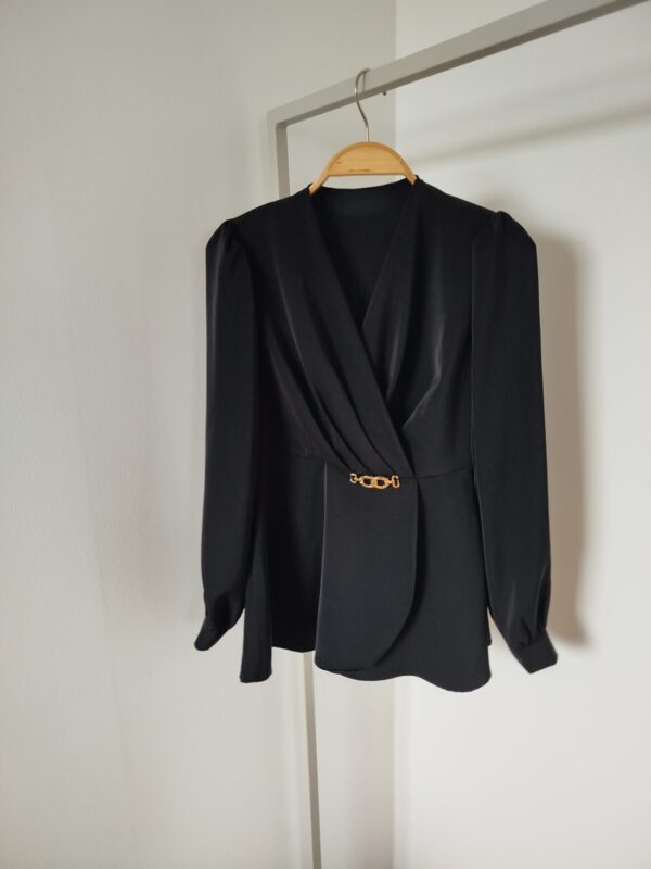 Dámska blúzka čierna