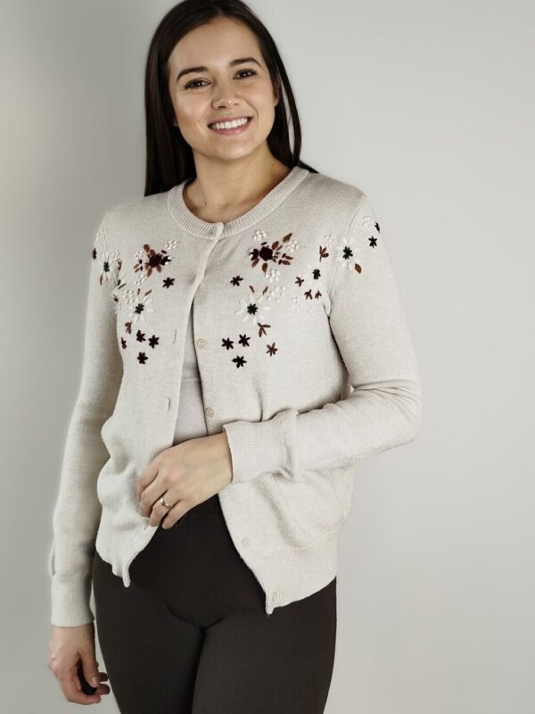 Dámsky svetrík béžový